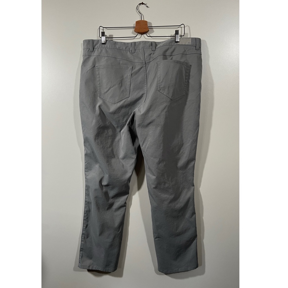 Peter Millar Crown Sport eb66 Performance Five-Pocket Pant Gale Gray Size 40x32 - Picture 4 of 12